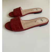 Fendi Sandals Leather in Red