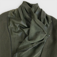 Haider Ackermann Jacke/Mantel aus Wolle in Grün