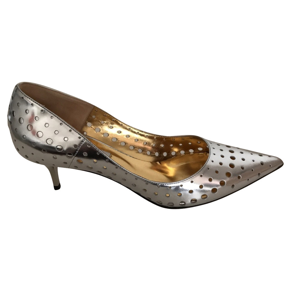 Jimmy Choo Silver colored pumps