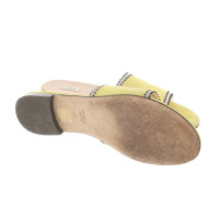 Furla Sandalen aus Wildleder in Gelb