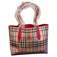 Burberry Shopper Leather in Red