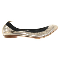 Chanel Slipper/Ballerinas aus Leder in Gold