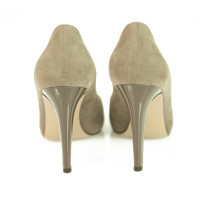 Gianvito Rossi Pumps/Peeptoes Suède in Taupe