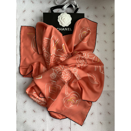 Chanel Schal/Tuch aus Seide in Orange