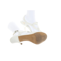 Moschino Love Sandalen aus Leder in Weiß