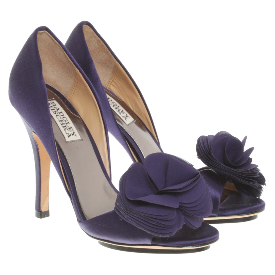 Badgley Mischka Peeptoes in Violet