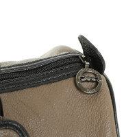 Longchamp Handtasche aus Leder in Taupe