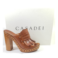 Casadei Sandalen aus Leder in Braun