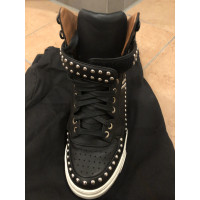 Givenchy Trainers Leather in Black