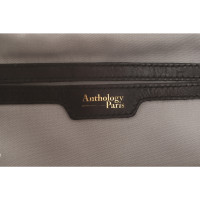 Anthology Paris Umhängetasche aus Leder in Schwarz