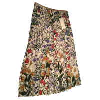 Gucci skirt made of silk