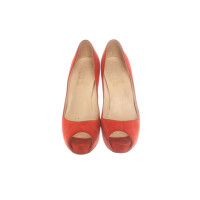 Christian Louboutin Pumps/Peeptoes Suede in Red