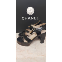 Chanel Wedges Patent leather in Black