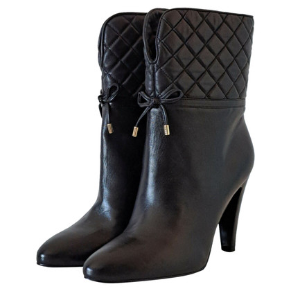 Guess Ankle boots Leather in Black