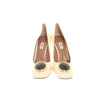 Bally Pumps/Peeptoes Patent leather in Cream