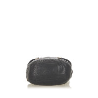 Yves Saint Laurent Shoulder bag Leather in Black