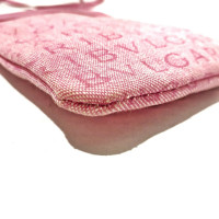 Bulgari Umhängetasche aus Leder in Rosa / Pink