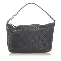 Bottega Veneta Handtasche aus Leder in Schwarz