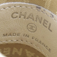 Chanel Accessoire aus Leder in Weiß