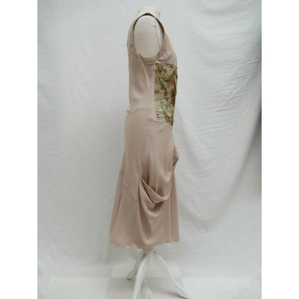 Christian Dior Dress Silk in Beige