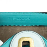 Bottega Veneta City Knot Bag aus Leder in Türkis