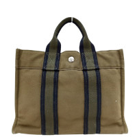 Hermès Fourre Tout Bag aus Canvas in Khaki