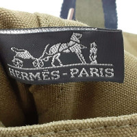 Hermès Fourre Tout Bag aus Canvas in Khaki