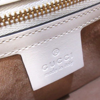Gucci Sylvie Bag aus Leder in Weiß