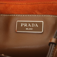 Prada Handtasche aus Leder in Braun