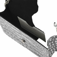 Alexander McQueen Umhängetasche aus Leder in Schwarz