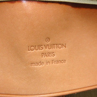 Louis Vuitton Sirius aus Canvas in Braun