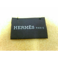 Hermès Schal/Tuch aus Wolle in Gelb
