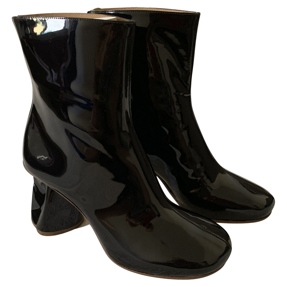 Maison Martin Margiela Stivaletti in Pelle verniciata in Nero