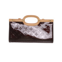 Louis Vuitton Roxbury Patent leather in Brown