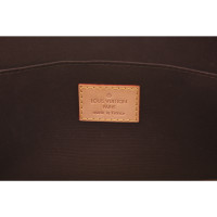 Louis Vuitton Roxbury Patent leather in Brown