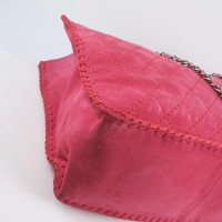 Chanel Tote Bag aus Wildleder in Rot