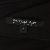 Patrizia Pepe Kleid in Schwarz mit Zierkette