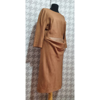 Burberry Kleid aus Leinen in Braun