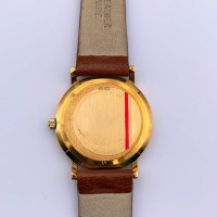 Tissot Armbanduhr aus Gelbgold in Gold