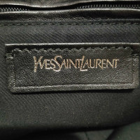 Yves Saint Laurent Handtas Lakleer in Zwart