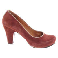 Chie Mihara pumps in rust red