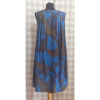 Filippa K Kleid aus Seide in Blau