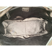 Prada Handtasche aus Canvas in Braun