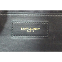 Saint Laurent Kate Clutch aus Leder in Silbern