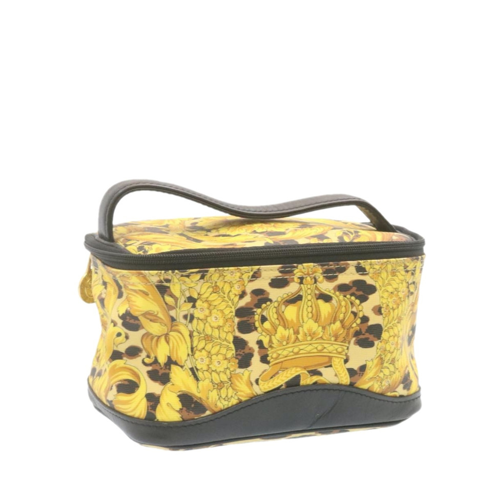Versace Handtasche aus Canvas in Gelb