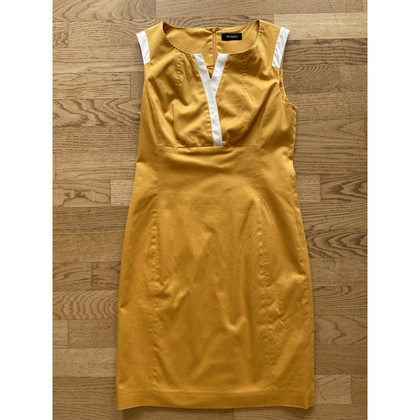 Max & Co Dress in Yellow