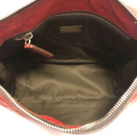 Miu Miu Handtasche aus Leder in Rot