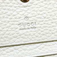 Gucci Täschchen/Portemonnaie aus Leder in Creme