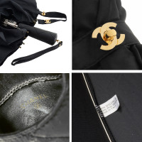 Chanel Regenschirm & cross-body Etui-Tasche