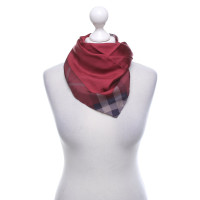 Burberry Scarf in Bordeaux